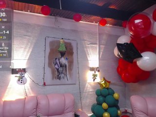 Alaya-Cute Porn Show