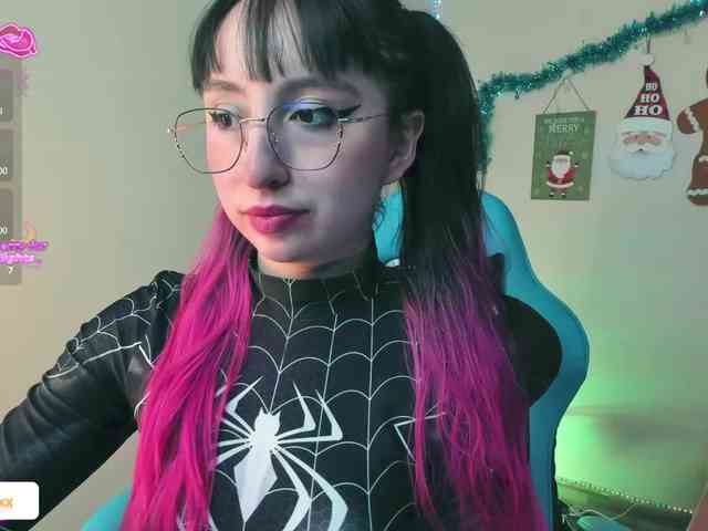 JulietaShelby webcam