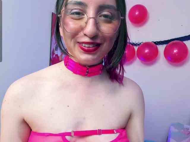 JulietaShelby webcam