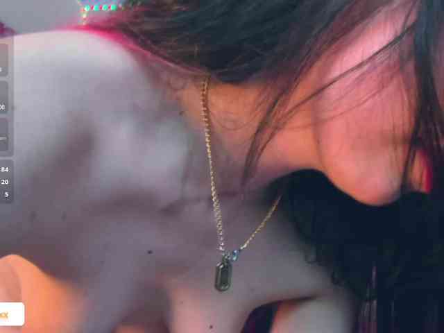 JulietaShelby webcam