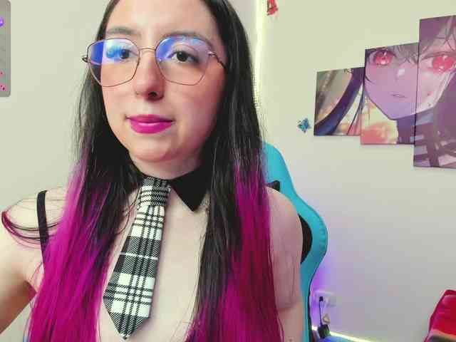 JulietaShelby webcam