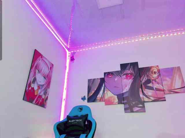 JulietaShelby webcam
