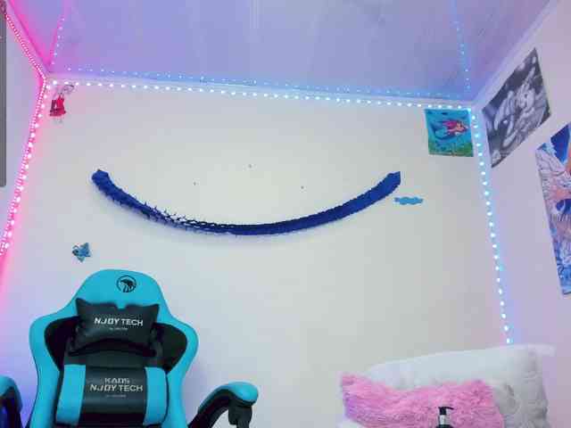 JulietaShelby webcam