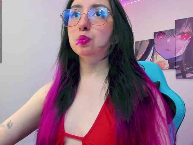 JulietaShelby webcam
