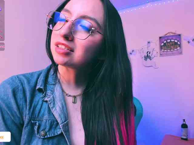 JulietaShelby webcam