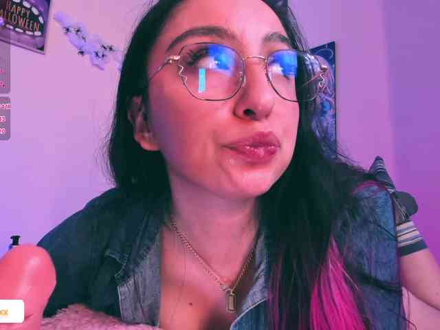 JulietaShelby webcam
