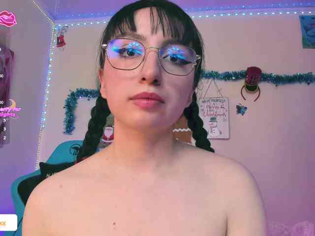 JulietaShelby webcam