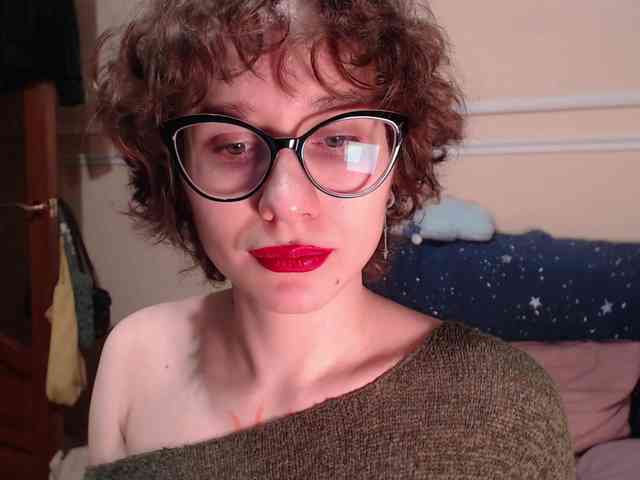 sheeshechka Live Webcam on BongaCams