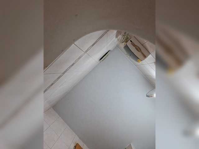 Leoncarpita's BongaCams show and profile