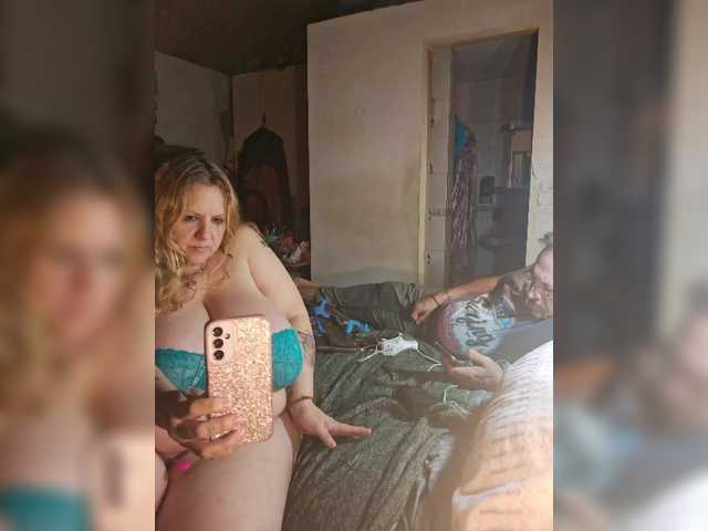 Leoncarpita from BongaCams