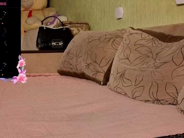 Miss-Katte's BongaCams show and profile