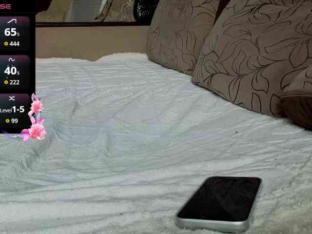 upskirt webcam Miss-Katte