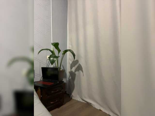 Danozka's BongaCams show and profile