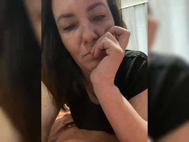 Danozka's BongaCams show and profile