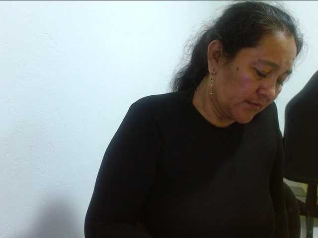 katiamature's BongaCams show and profile