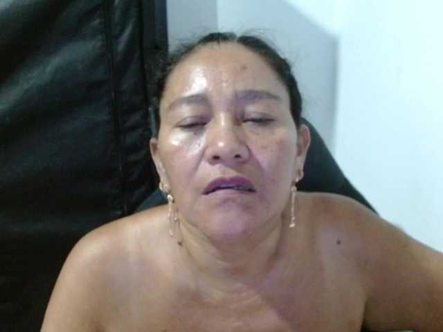 katiamature's BongaCams show and profile