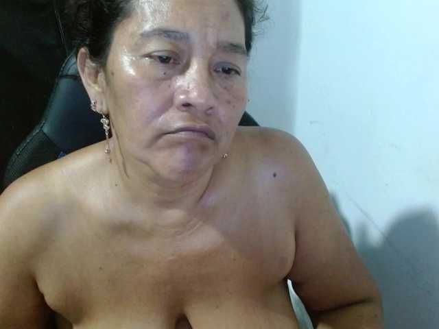 katiamature's BongaCams show and profile