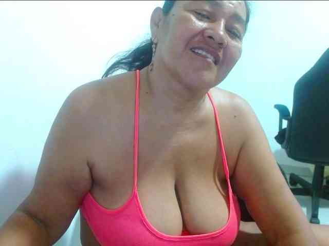 katiamature katiamature