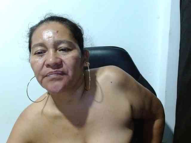 katiamature webcam