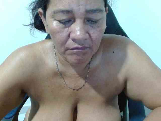 Group chat for 20 39 tokens, Full privates for 30 59 tokens, Privates for 3..., mature jobs 7