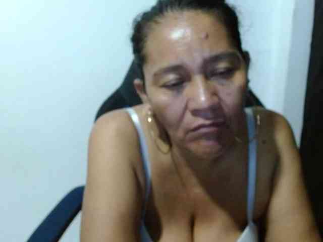 katiamature webcam
