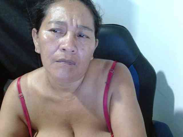 katiamature Live Webcam on {site_name}