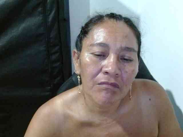 katiamature Live Webcam on BongaCams