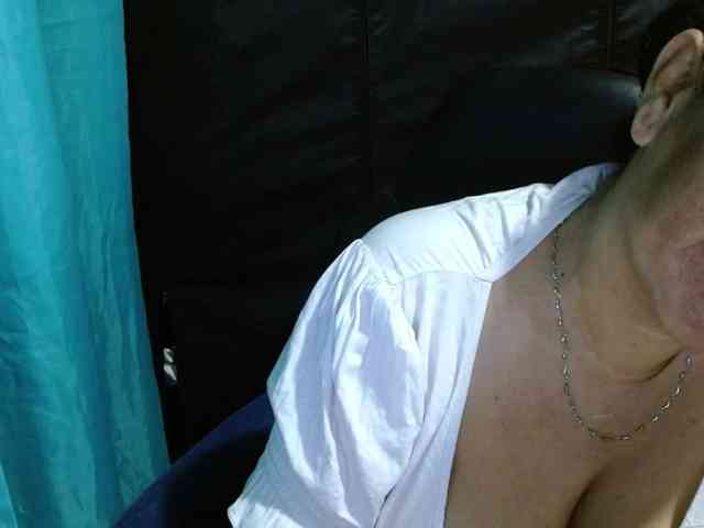 katiamature webcam