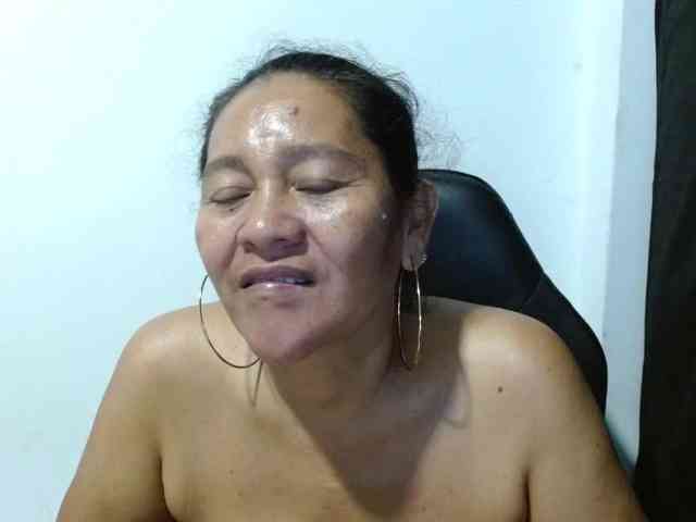 katiamature webcam
