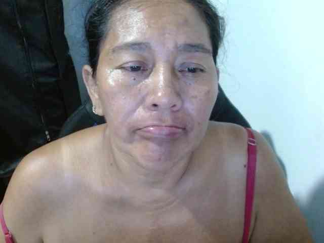 katiamature Live Webcam on {site_name}