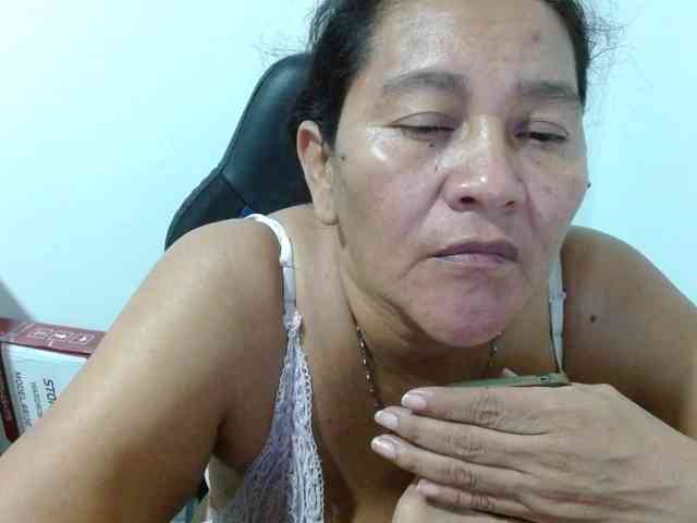 katiamature webcam