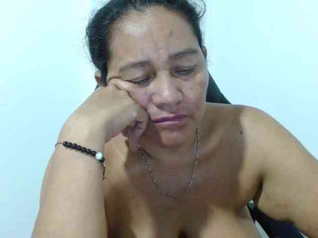 katiamature webcam