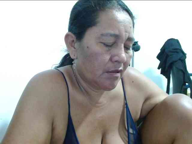 katiamature Live Webcam on BongaCams