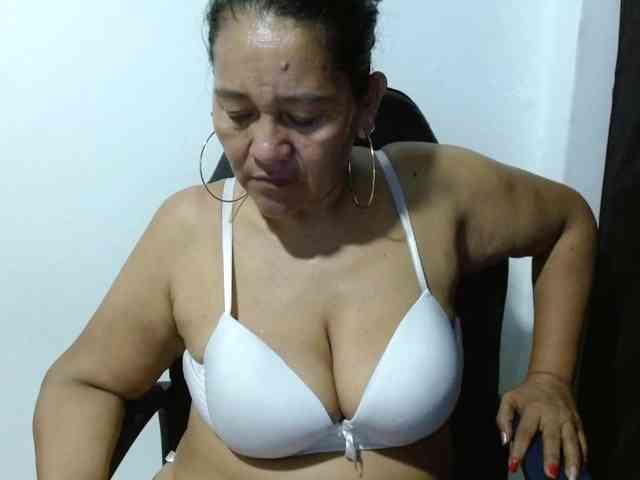katiamature webcam
