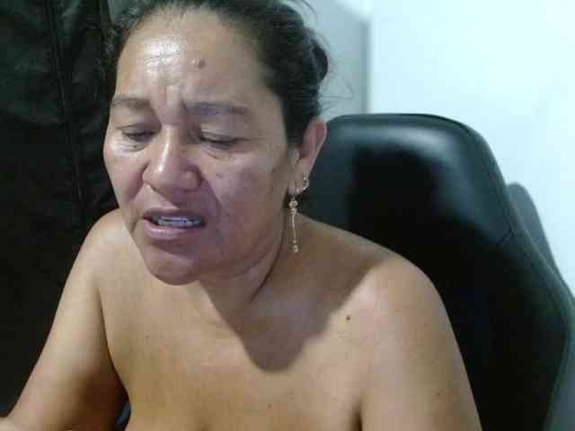 katiamature katiamature