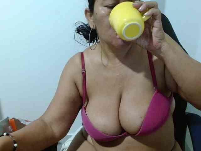 katiamature webcam