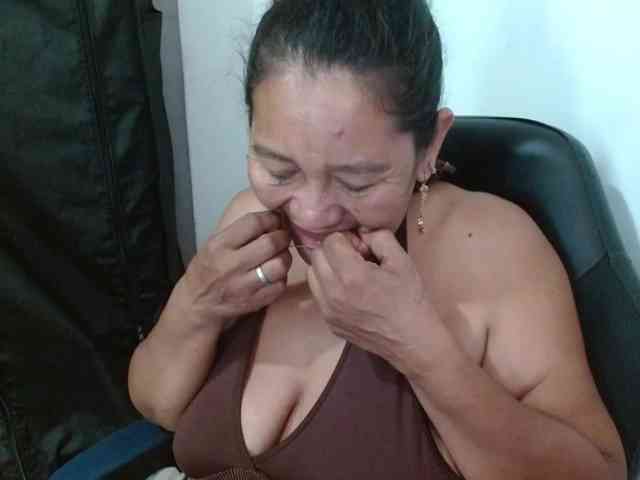 katiamature katiamature