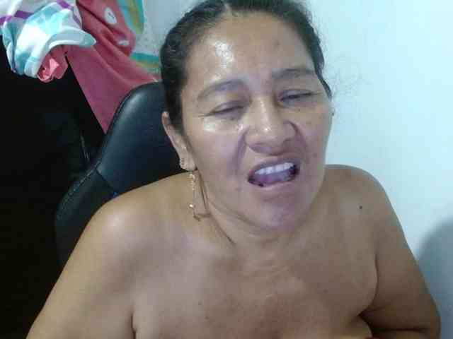 katiamature katiamature