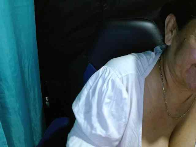 katiamature webcam
