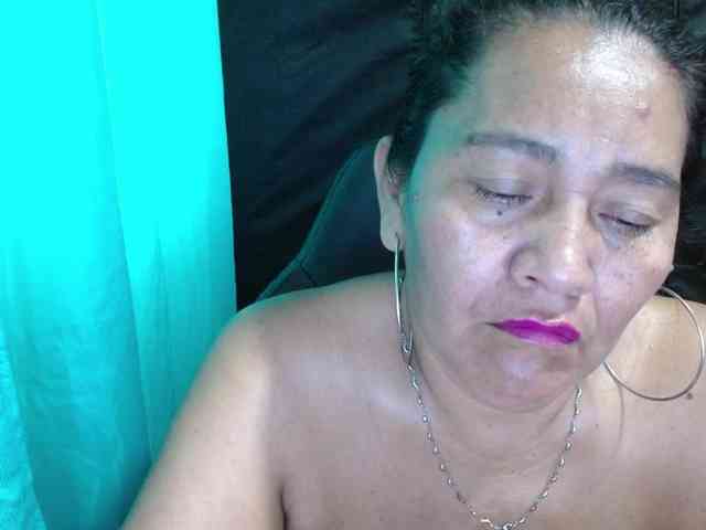 free online chat room Katiamature