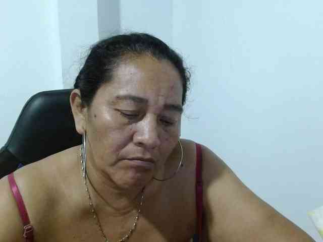 katiamature's webcam live show