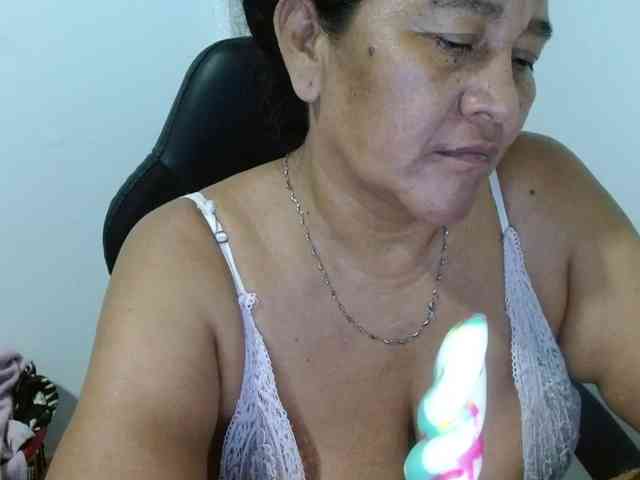 katiamature webcam