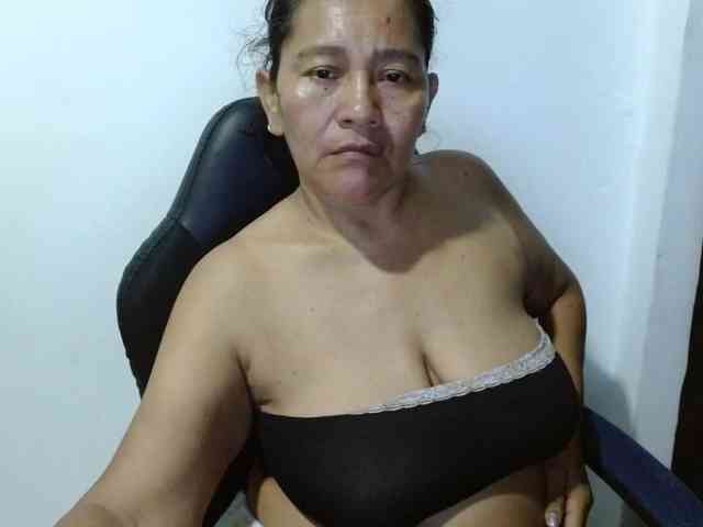 katiamature webcam
