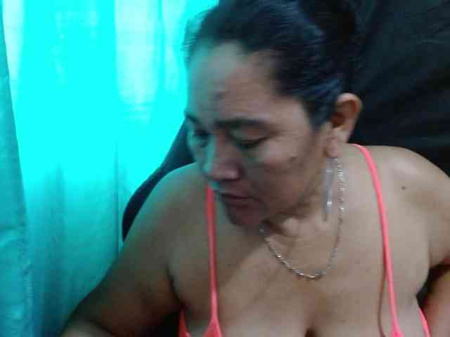 katiamature webcam
