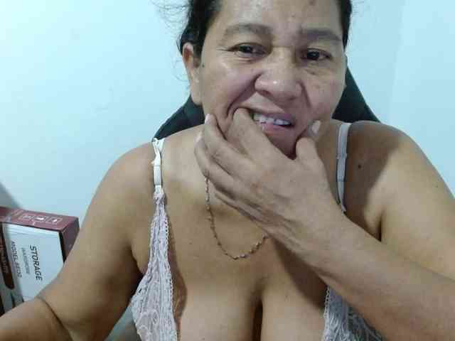 katiamature webcam