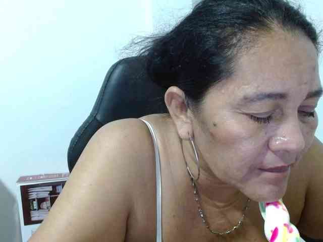 katiamature webcam