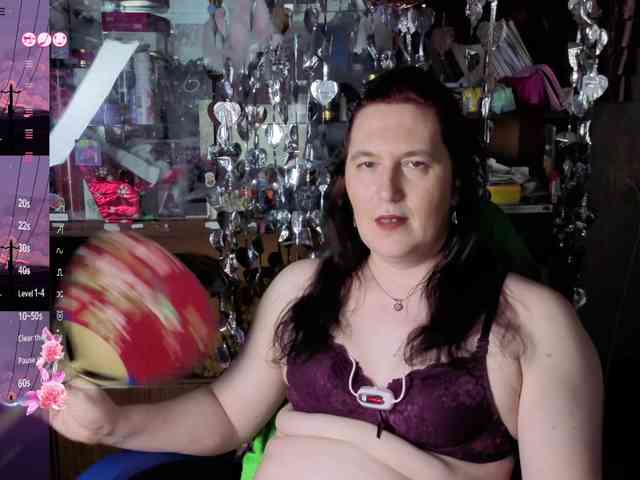 LilithShumerian Live Webcam on BongaCams