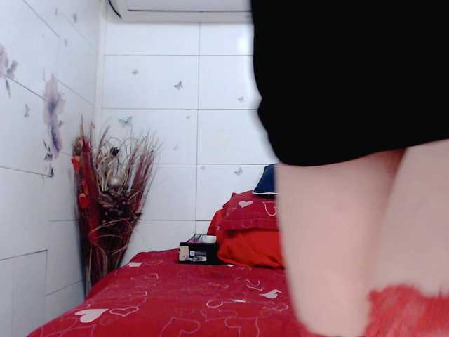 Kirayork's BongaCams show and profile