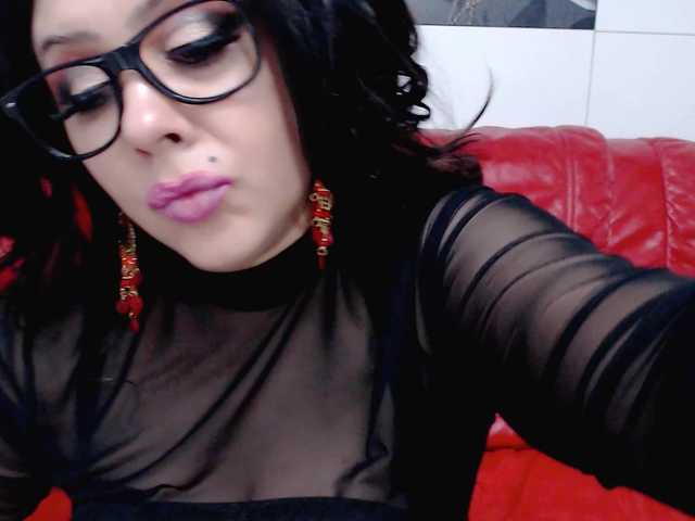 Kirayork's BongaCams show and profile