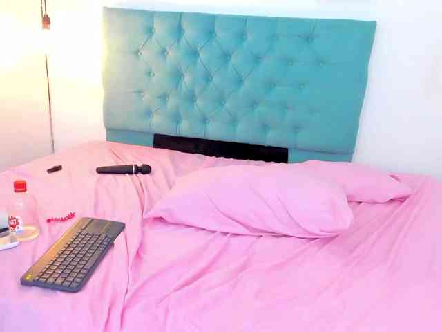 Rubiroose webcam